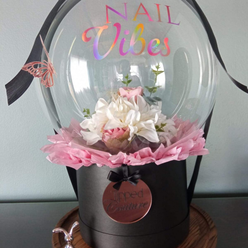 Bobo Balloon with Pink & White Flowers – Luxury Gift Balloon